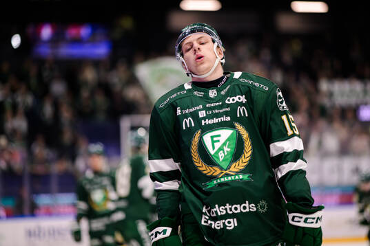Färjestads Jack Berglund deppar