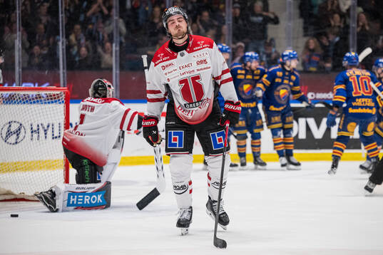 Örebros Luke Martin deppar