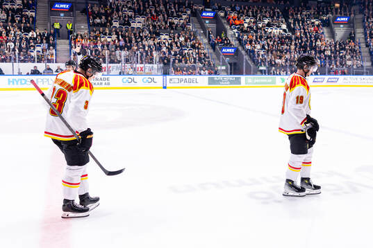 Brynäs Jakob Silfverberg och Nicklas Bäckström deppar