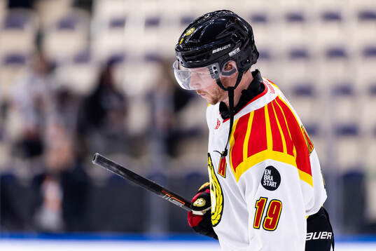 Brynäs Nicklas Bäckström deppar