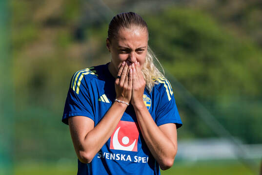 Elma Junttila Nelhage of the Swedish women's national