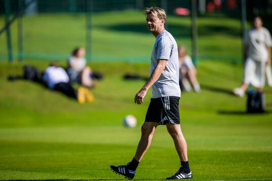 Head coach Tony Gustavsson of the Swedish women's national