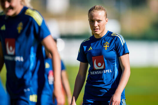 Smilla Holmberg of the Swedish women's national football