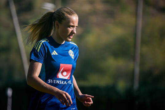 Smilla Holmberg of the Swedish women's national football