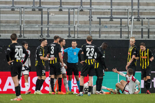 Referee Antoni Bandic