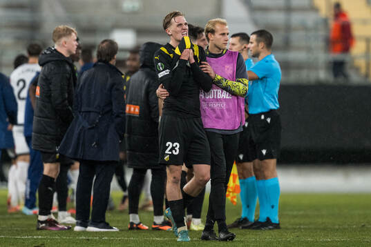 Olle Samuelsson of Häcken looks dejected