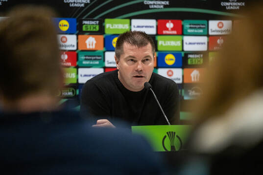 of Häcken coach Jens Gustafsson at the press conference