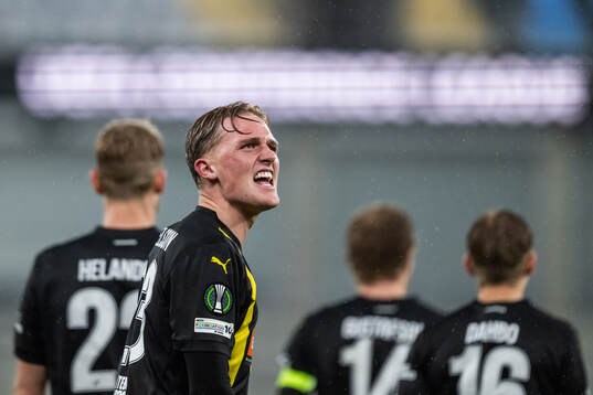 Olle Samuelsson of Häcken celebrates