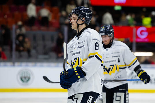 HV71s Lucas Lagerberg  deppar