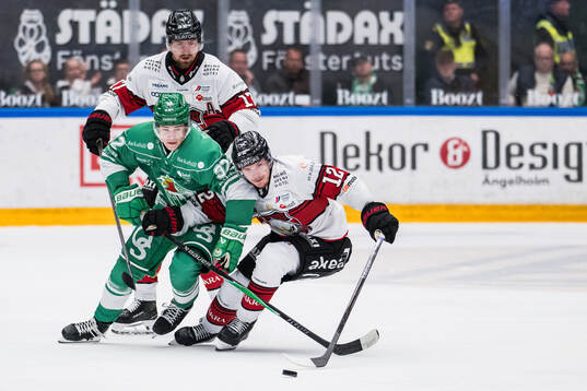Rögles Isac Solberg och Malmö Redhawks Linus Öberg