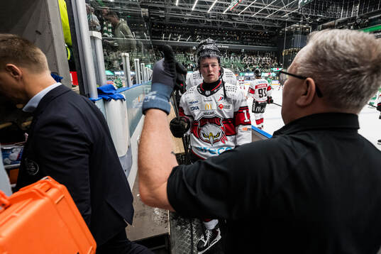 Malmö Redhawks Petter Vesterheim deppar
