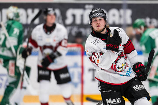 Malmö Redhawks Lauri Pajuniemi jublar