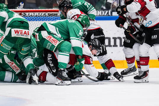 Rögles Dennis Everberg och Malmö Redhawks Fredrik
