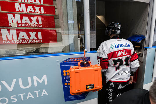 Malmö Redhawks Robin Hanzl har ont