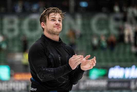 Rögles Leon Bristedt jublar