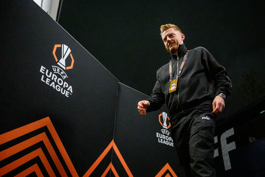 Anders Christiansen of Malmö FF arrives at the stadium