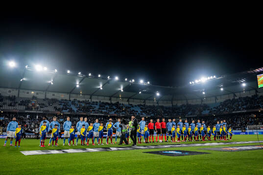 Players of Malmö FF and of Dinamo Zagreb