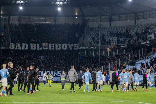 Players of of Malmö FF look dejected