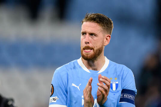 Pontus Jansson of Malmö FF looks dejected