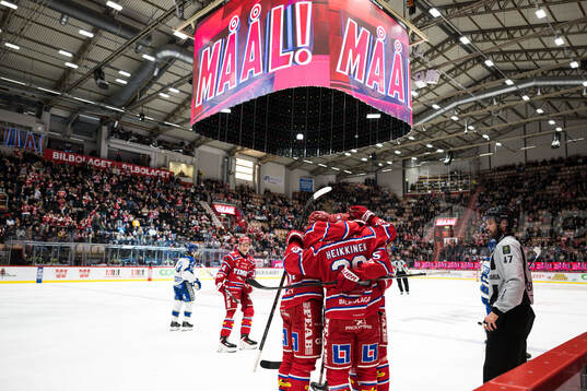 Timrås Linus Nässén jublar