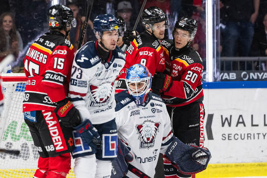 Luleås Heikki Liedes och Casper Juustovaara Karlsson jublar