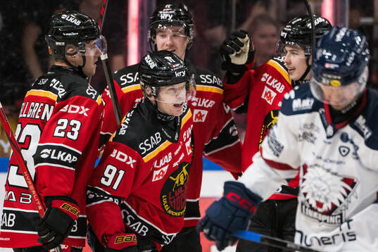 Luleås Brian O'Neill jublar