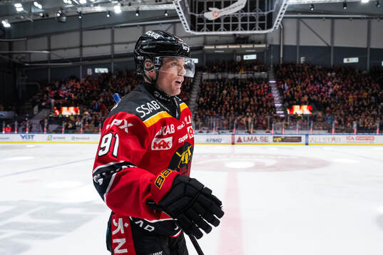 Luleås Brian O'Neill jublar