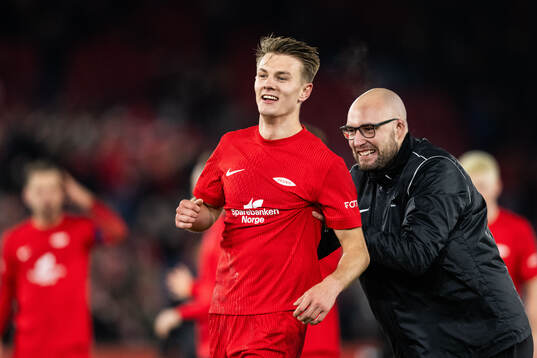 Emil Kornvig and assistant coach Jonathan Hartmann of Brann