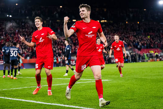 Jacob Ebsen Sørensen of Brann celebrates