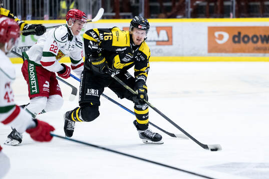 Moras Dennis Altörn och Västerås Oskar Kvist