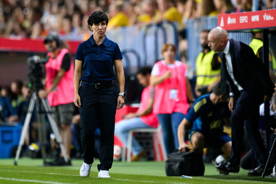 Head coach Montserrat Tomé of Spain