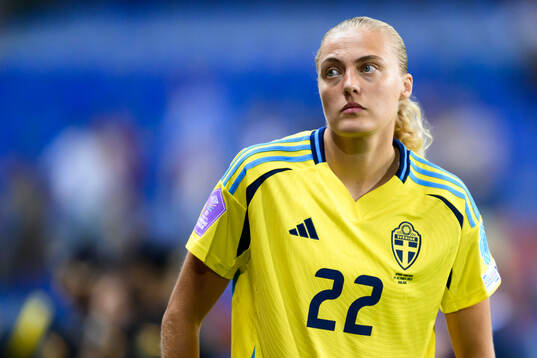 Elma Junttila Nelhage of Sweden looks dejected