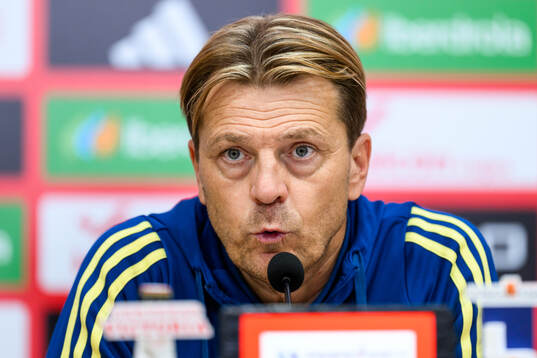 Head coach Tony Gustavsson of Sweden at the press conference
