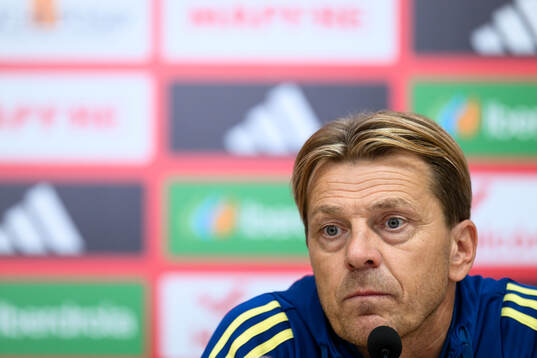 Head coach Tony Gustavsson of Sweden at the press conference