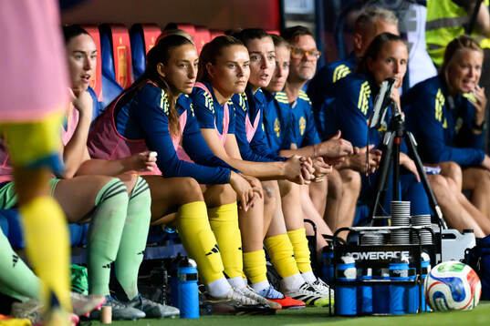 Rusul Rosa Kafaji, Amanda Nildén and Linda Sembrant of