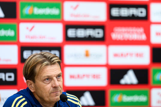 Head coach Tony Gustavsson of Sweden at the press conference