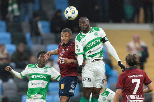 Örgrytes Mikael Dyrestam och Västerås Frederic Nsabiyumva