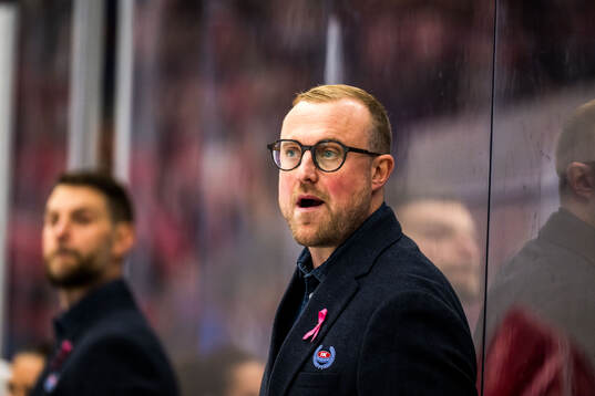 Oskarshamns huvudtränare Jeff Jakobs deppar