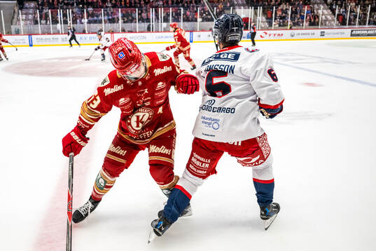 Kalmars Matt Fonteyne och Oskarshamns Isac Jonsson