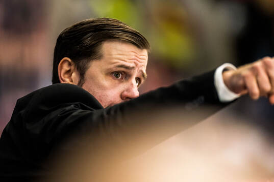 Kalmars tränare Viktor Tuurala