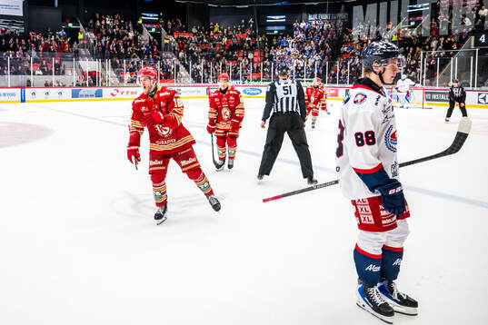 Kalmars Jesper Lindén jublar