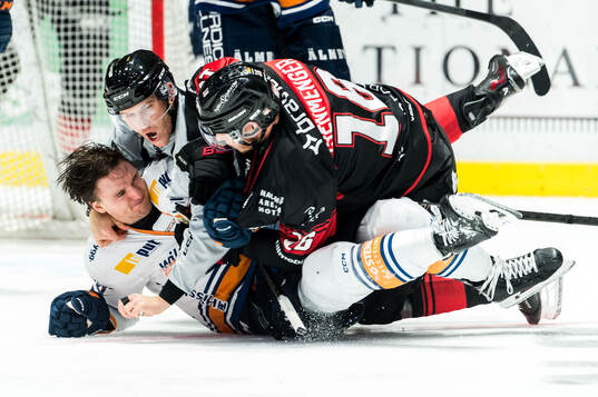 Växjös Keegan Lowe och Malmö Redhawks Maximilian