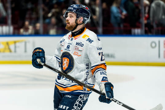 Växjös Lucas Elvenes deppar