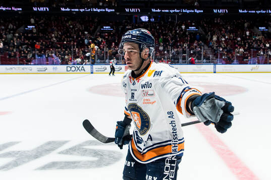 Växjös Reid Gardiner jublar