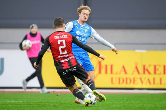 Östersunds Christian Enemark och Oddevolds Vincent Poppler