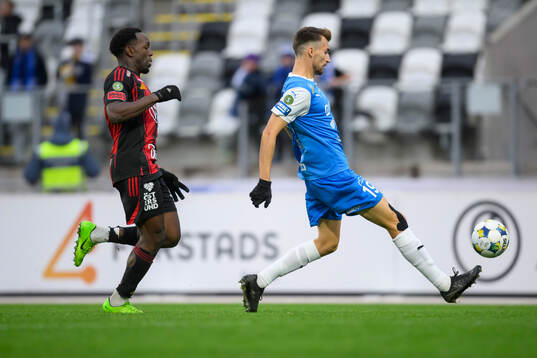 Östersunds Chrisnovic Isemoli N'sa  och Oddevolds Rasmus