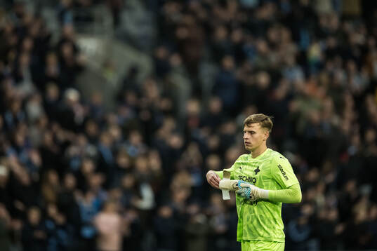 Värnamos målvakt Hugo Keto deppar