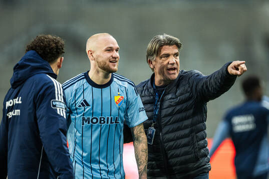 Djurgårdens Adam Ståhl och sportchef Bosse Andersson