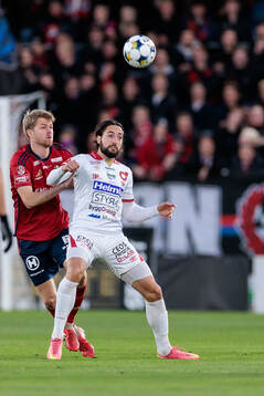 Östers Magnus Christensen och Degerfors Dijan Vukojevic