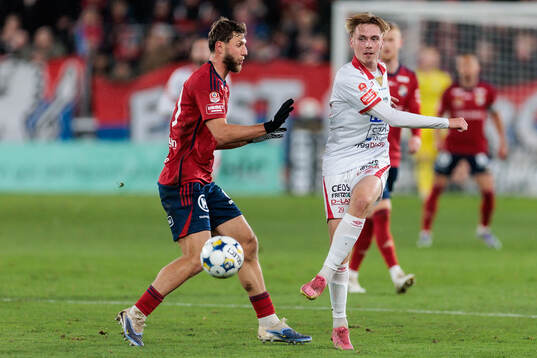 Östers Alibek Aliev och Degerfors Santeri Haarala